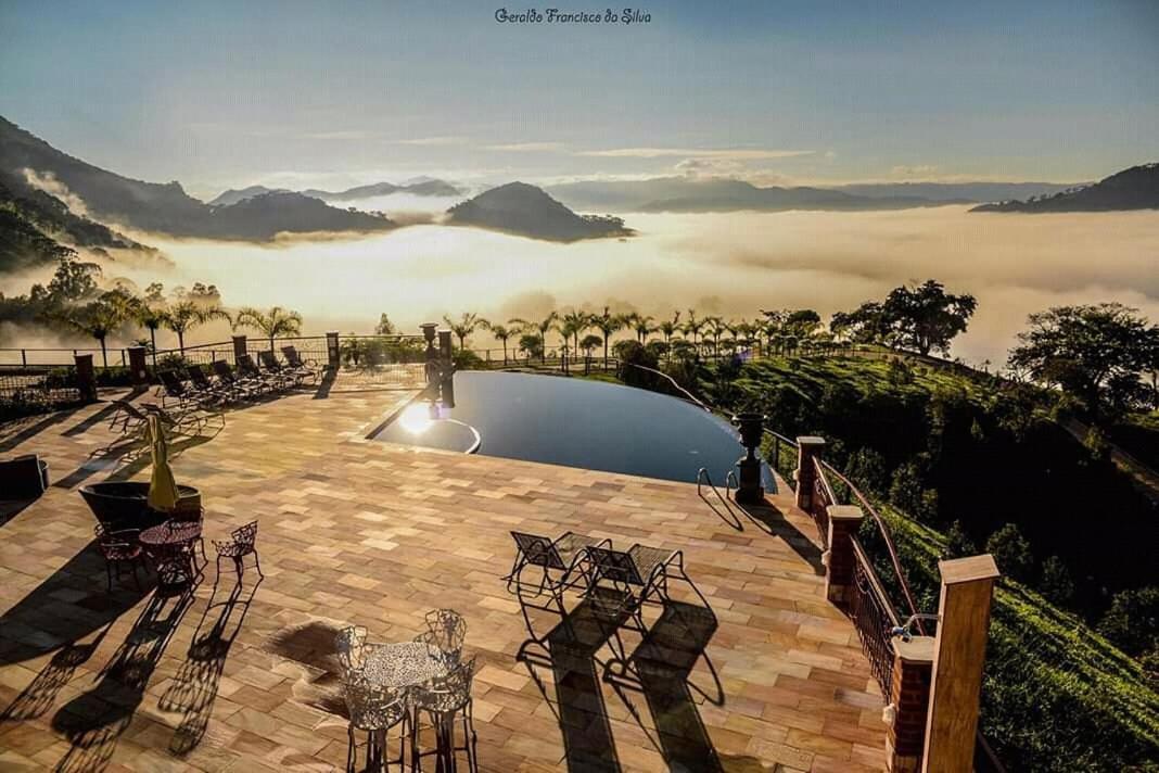 Pousada Aldeia Manacas Sao Bento do Sapucai Bagian luar foto